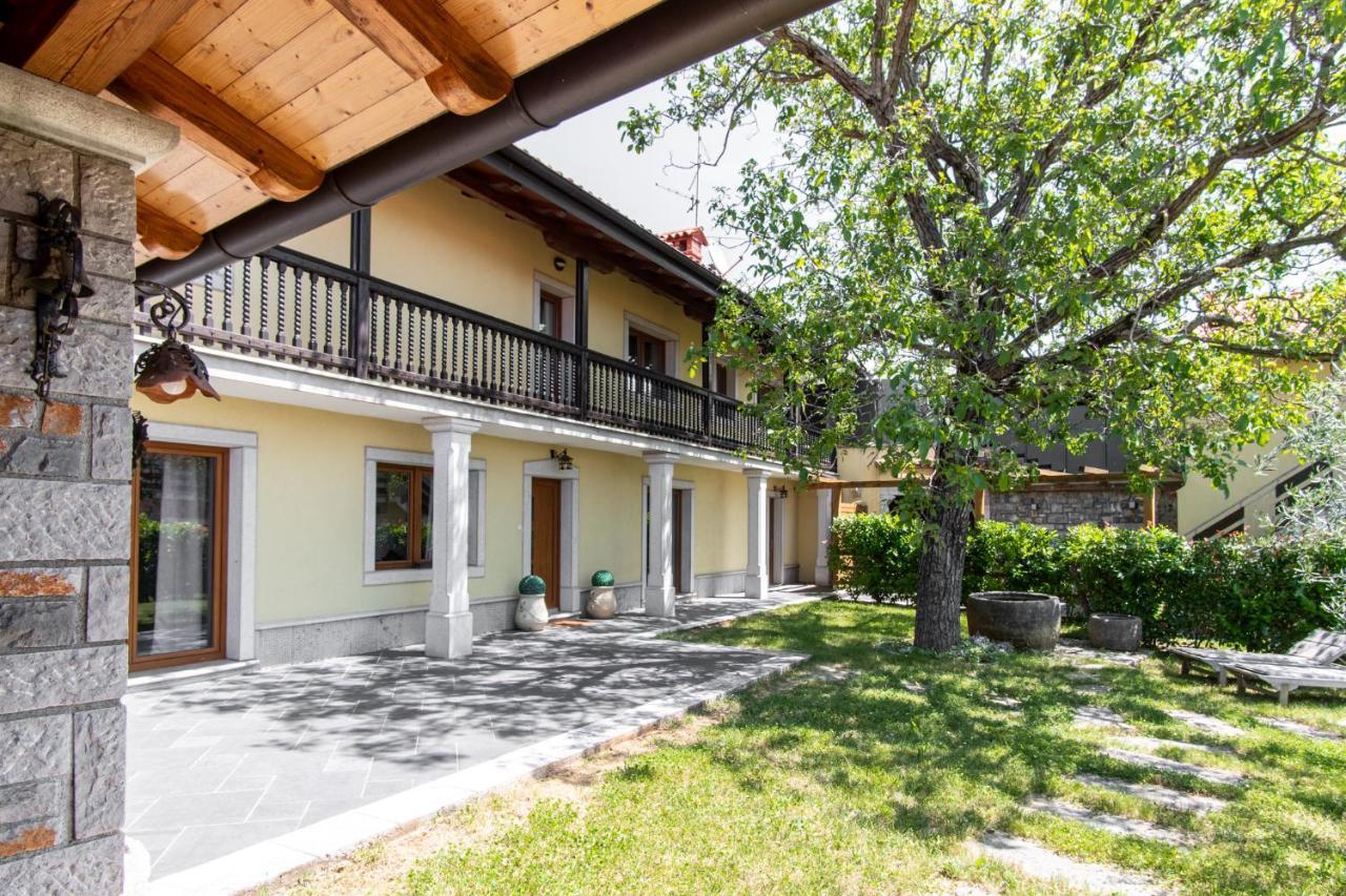 Villa Hermes Art Дутовлє Екстер'єр фото